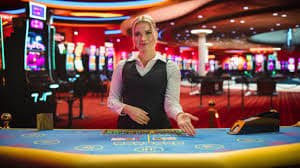Mobile interface of Treasure Gems slot on smartphones and tablets
