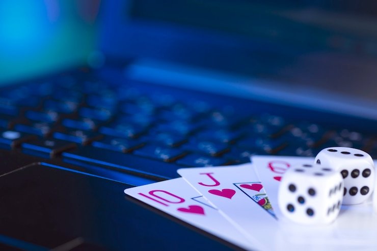 Sic Bo round in progress showing dice roll results and winning bet highlights